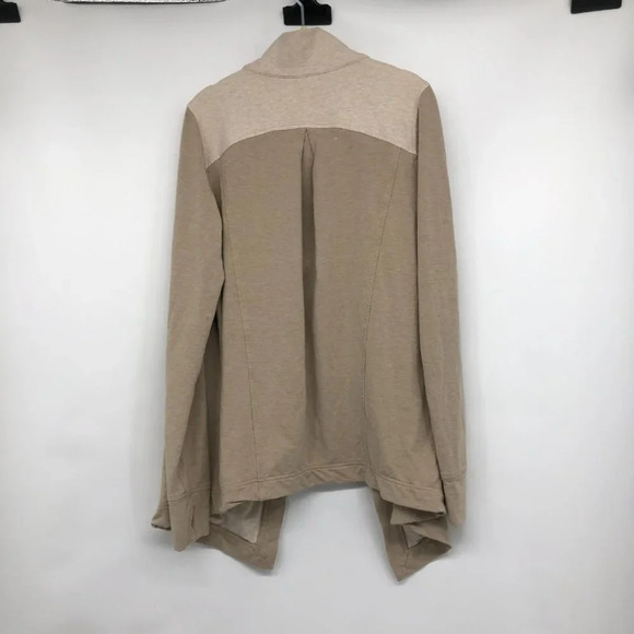 Lululemon Heathered Sand Coast Wrap in beige size 10 - Picture 4 of 15